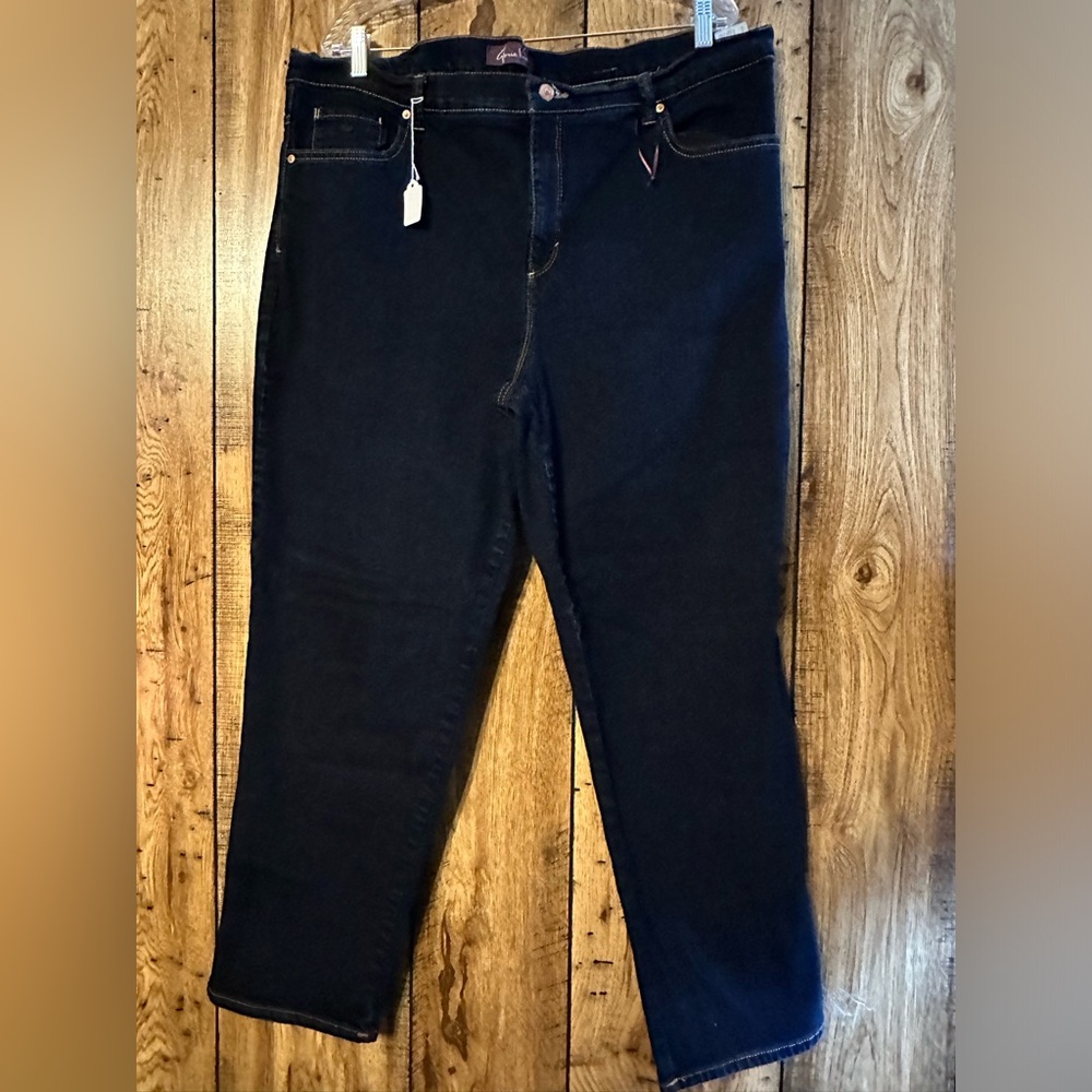 GUC Gloria Vanderbilt jeans. Size 20 women’s.
